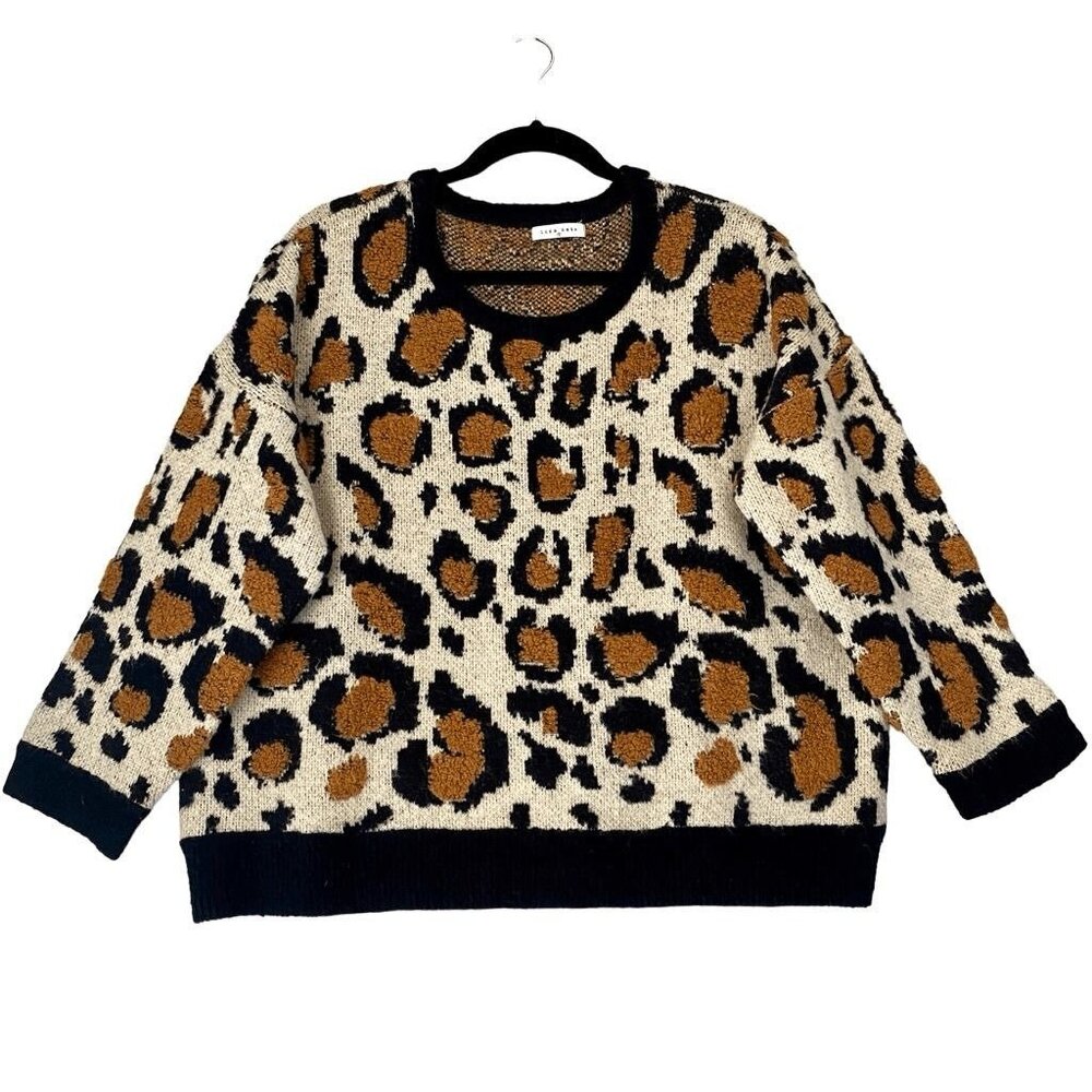 Lida Kate Oversized Cheetah Print Fuzzy Warm Boutique Sweater Size S